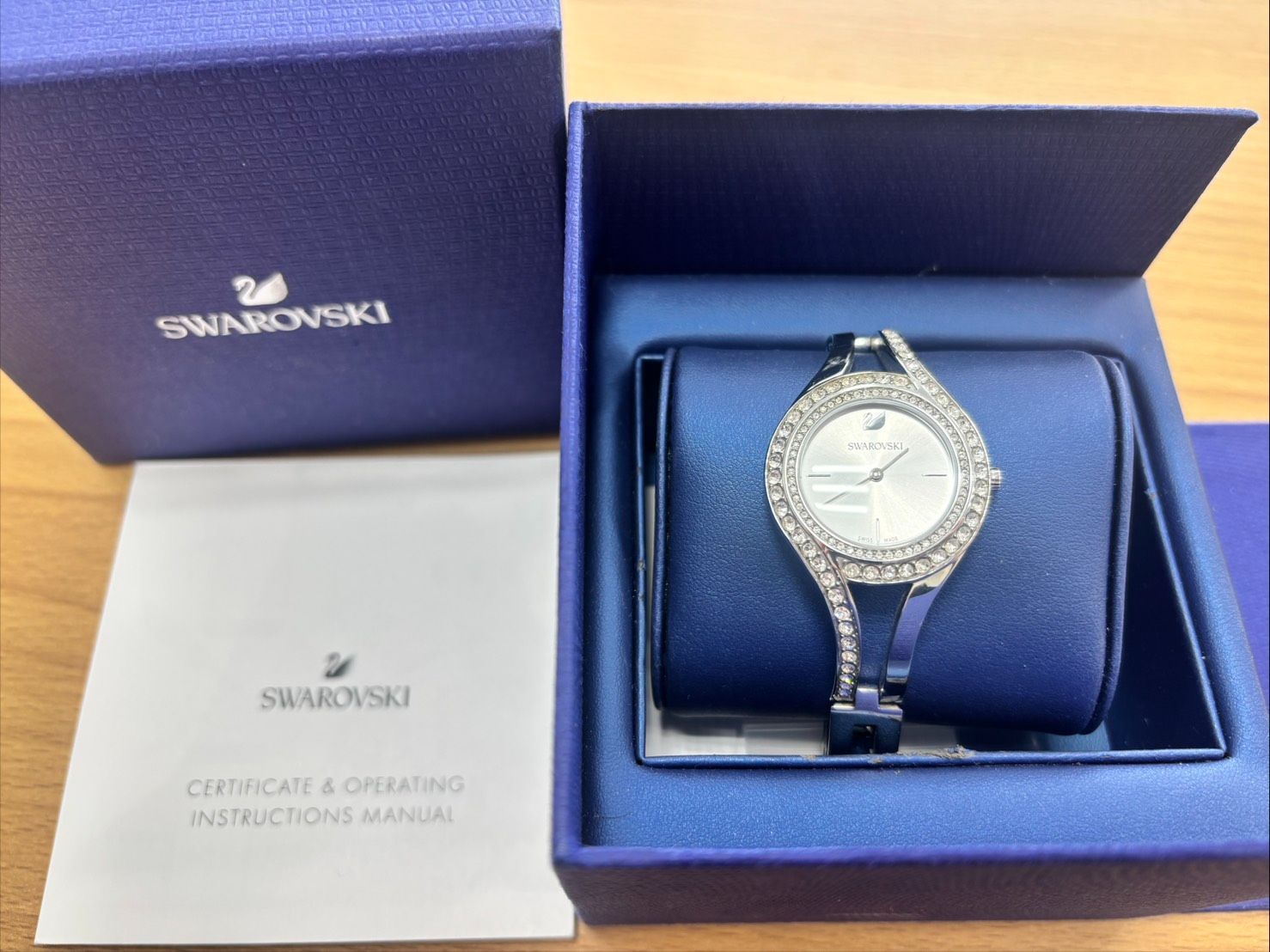 SH266718429　SWAROVSKI　Eternal ウォッチ