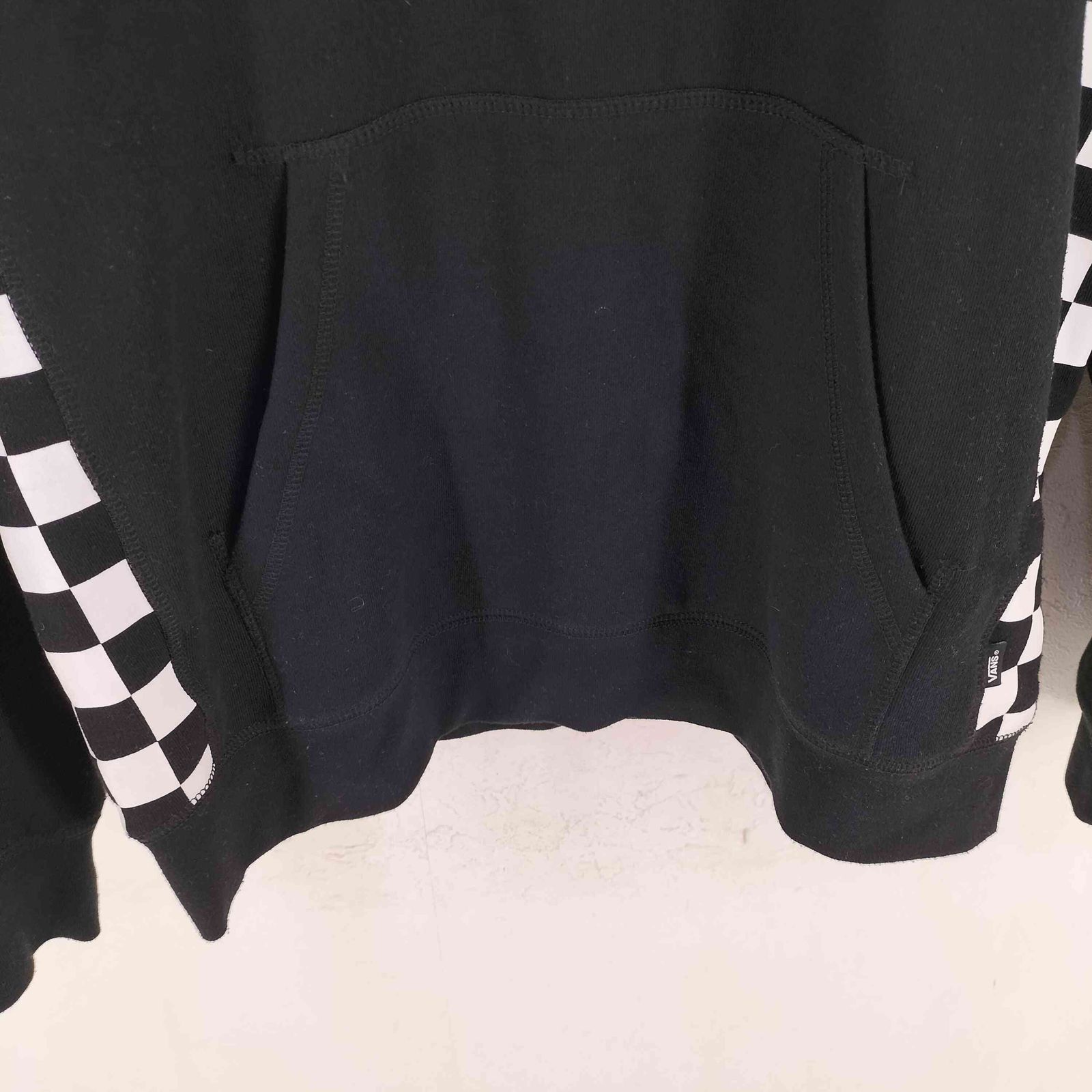 バンズ VANS サイド チェッカーフラッグ ロゴプリント プルオーバー