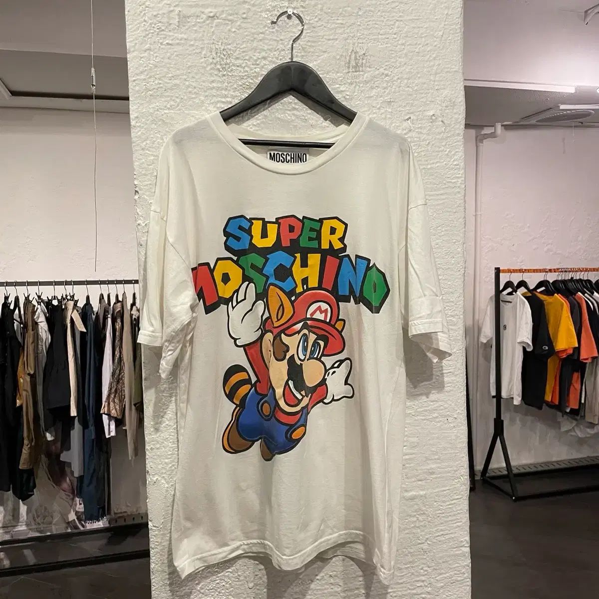 モスキーノ Tシャツ 12,164円