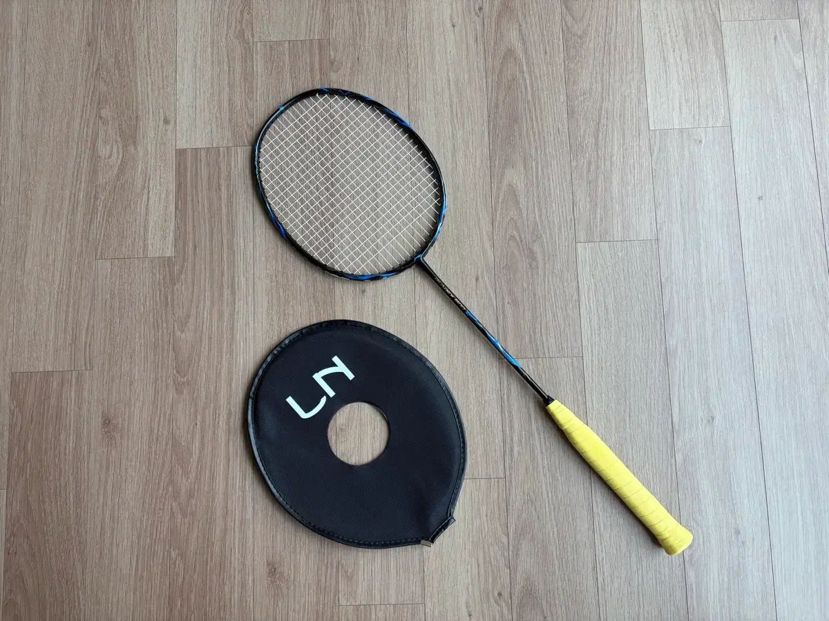 LI-NING BLADE X 800 スピード 4U 出品