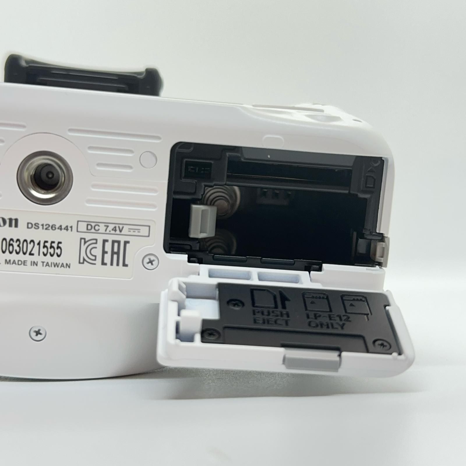 全額返金保証】【最速発送】 デジタル一眼 EOS Kiss X7 ボディ