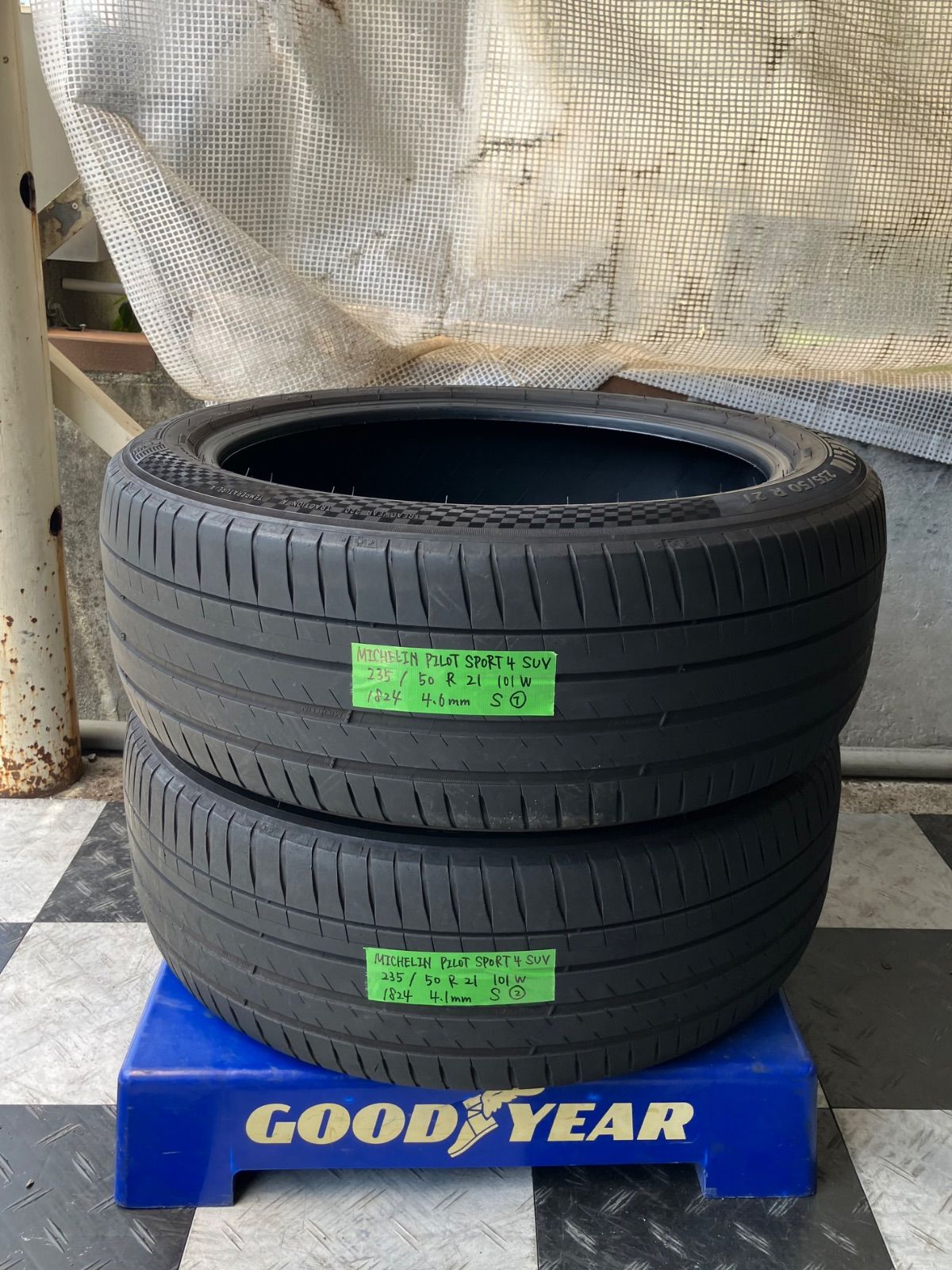 送料込み] 235/50R21 101W 2024年製 MICHELIN PILOT SPORT 4 SUV
