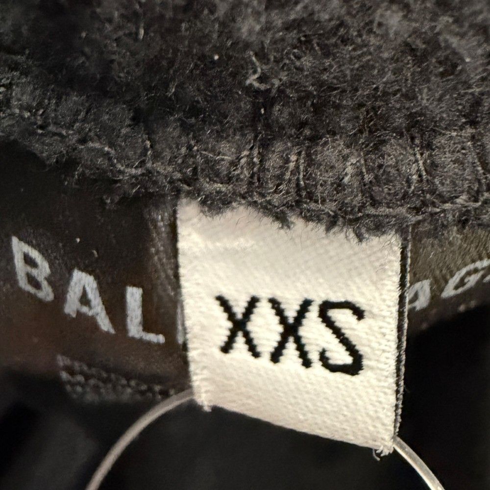 バレンシアガ  21SS  620973 TKV72 BBロゴ刺繍ラージフィットロゴ刺繍パーカー メンズ S BALENCIAGA 21SS BBロゴ刺繍 XXSサイズ ブラック - メルカリ