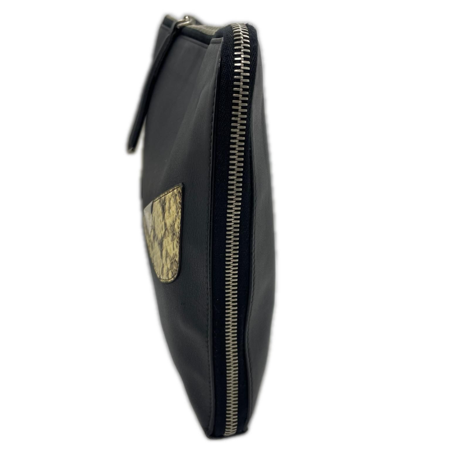 極美品 FENDI クラッチバッグ モンスターズ パイソン バグズ フェンディ FENDI バグズモンスター クラッチバッグ ブラック パイソン
