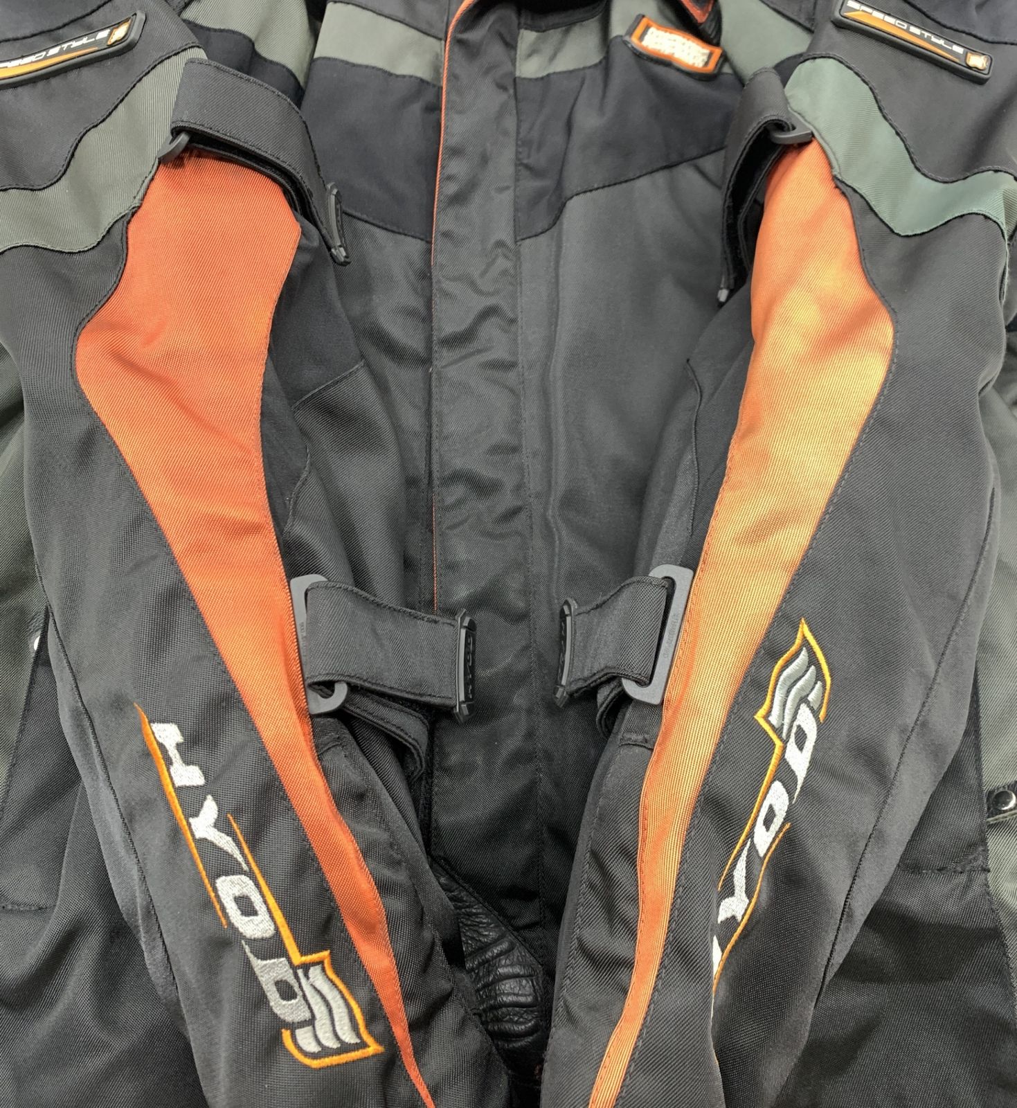 プロテクター・ライナー付 HYOD PRODUCTS ヒョウドウプロダクツ