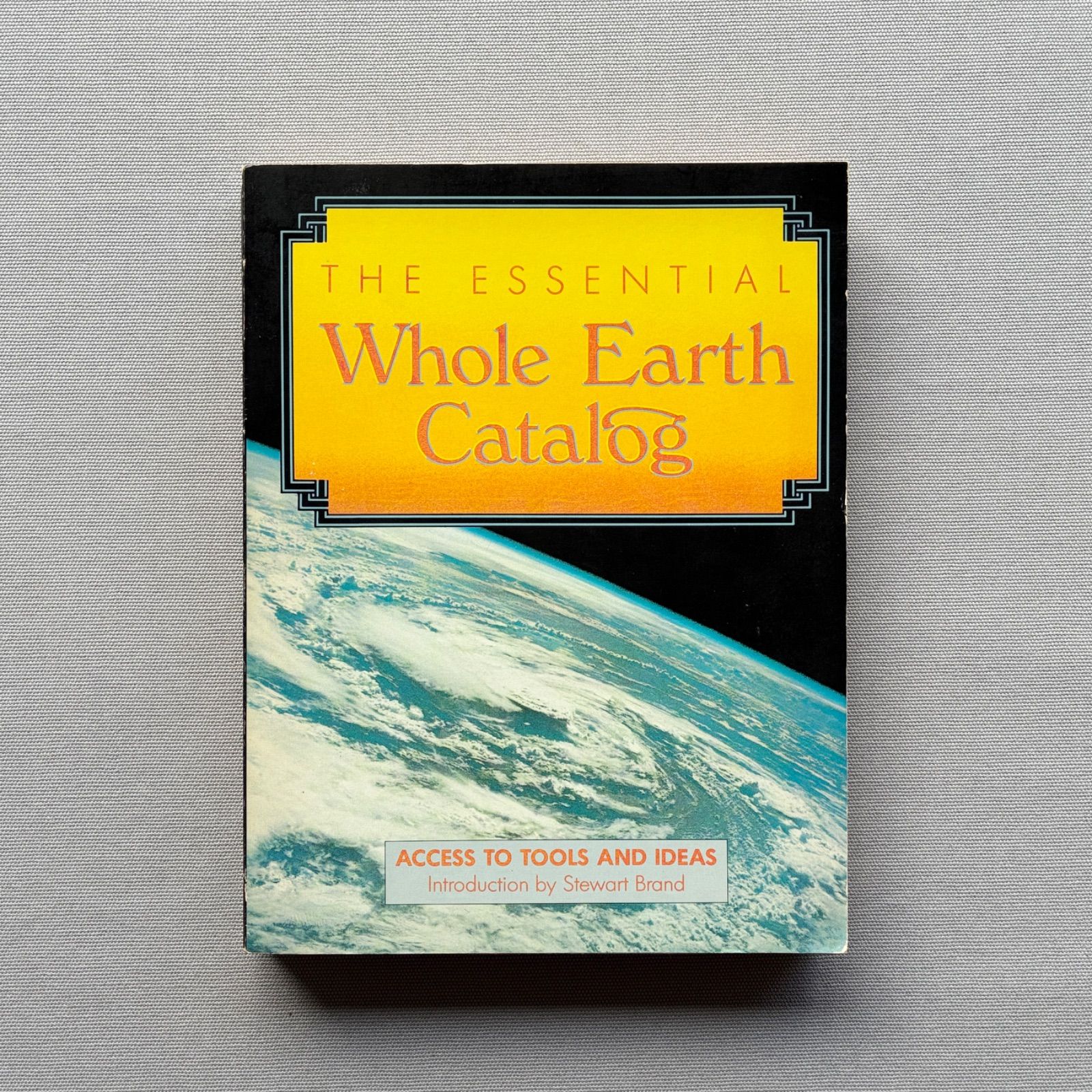 The Essential Whole Earth Catalog / ホールアースカタログ 1986年