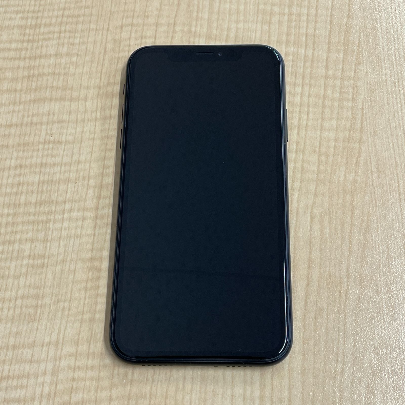 iPhone XR 128GB ブラック SIMフリー 中古 - メルカリ