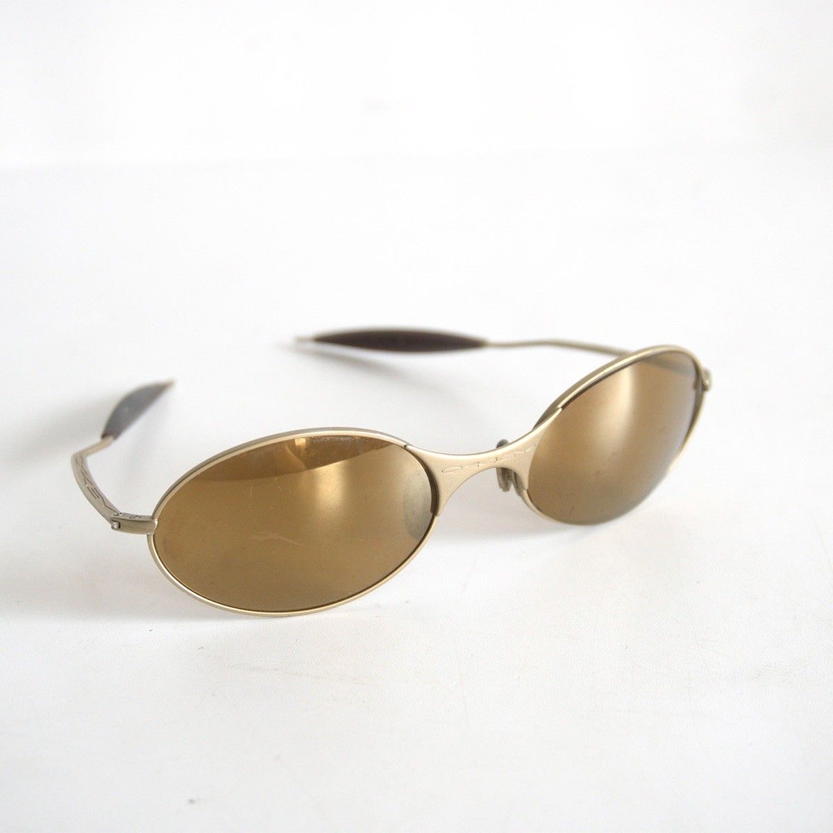 希少】OAKLEY【E-Wire】サングラス イーワイヤー オークリー 26070332