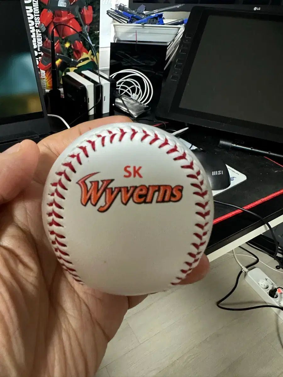 SKワイバーンズ 朴在弘 300HOMERUN記念球