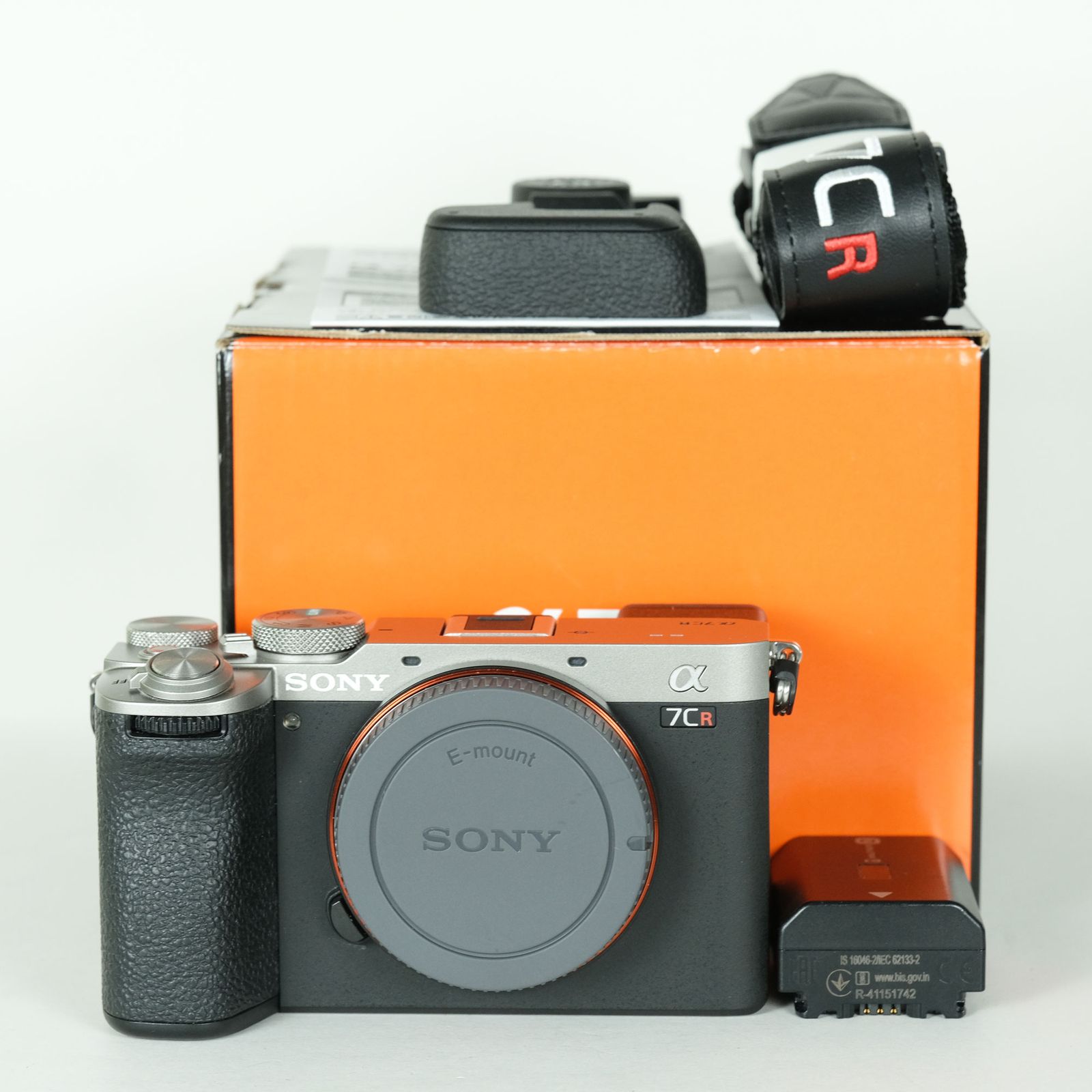 美品 | シャッター数16,892回] SONY α7C R（ILCE-7CR） [ボディ