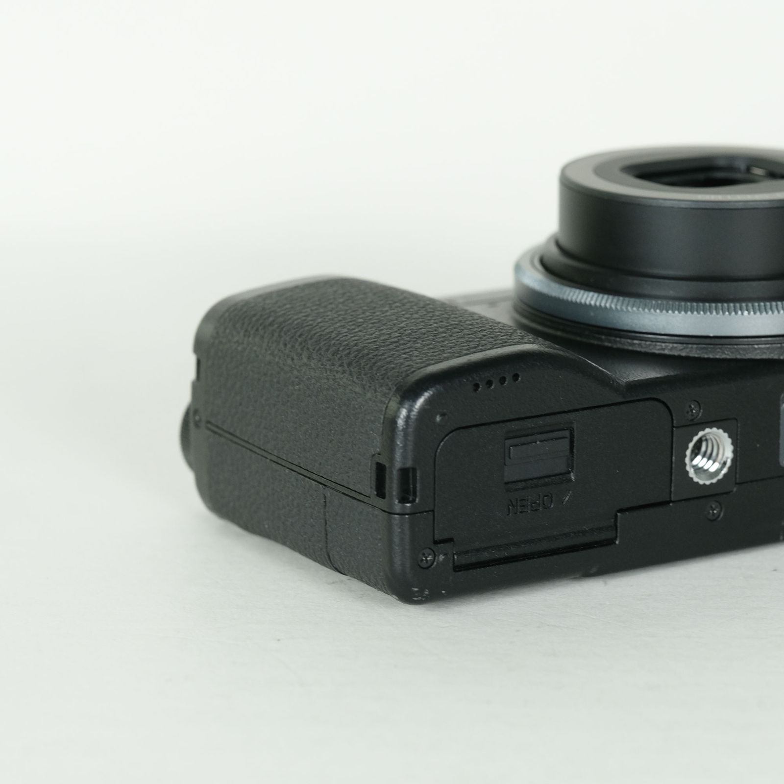 美品 | シャッター数4,889回] RICOH GR III | コンパクトデジタル