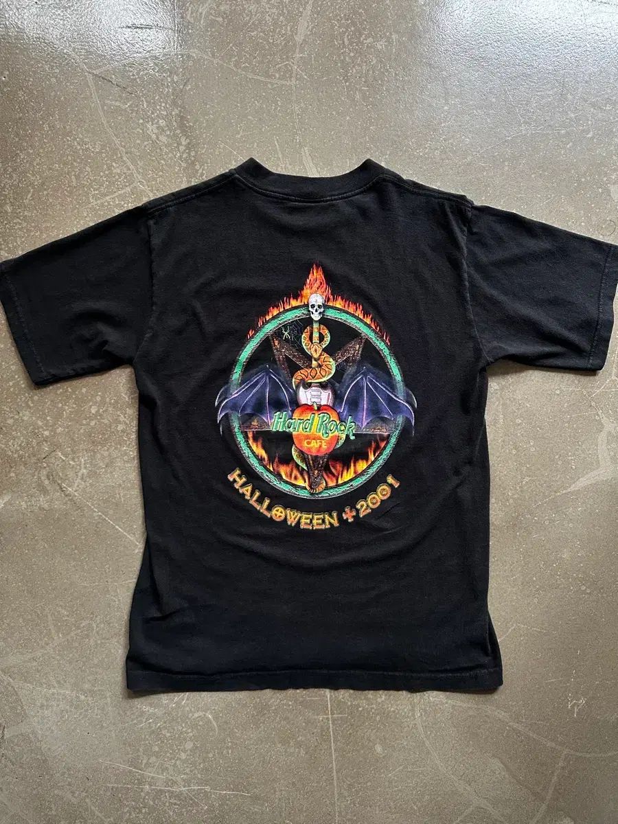 Hard Rock Cafe Halloween 2001 T-Shirt