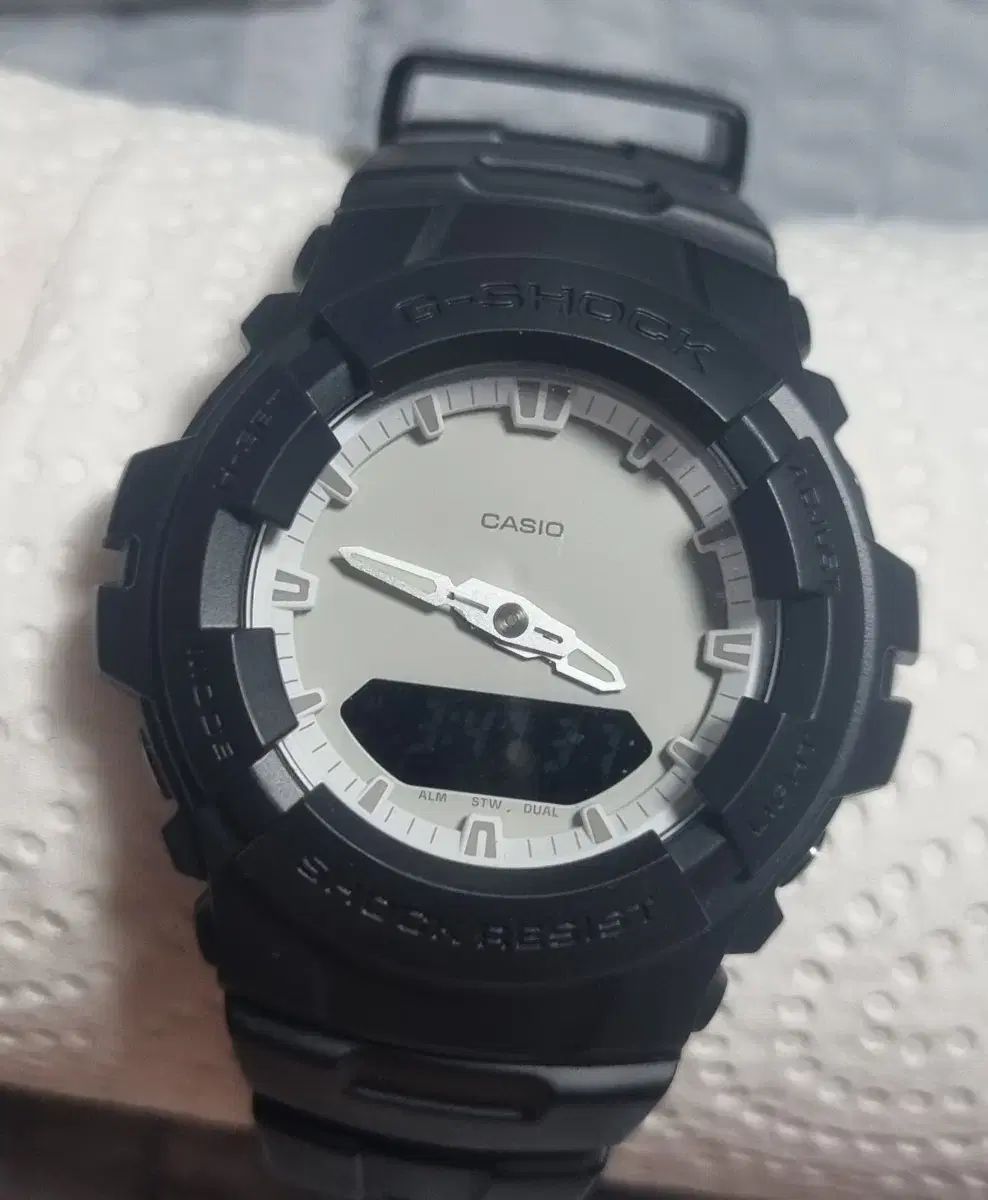 CASIO G-SHOCK 腕時計 ブラック
