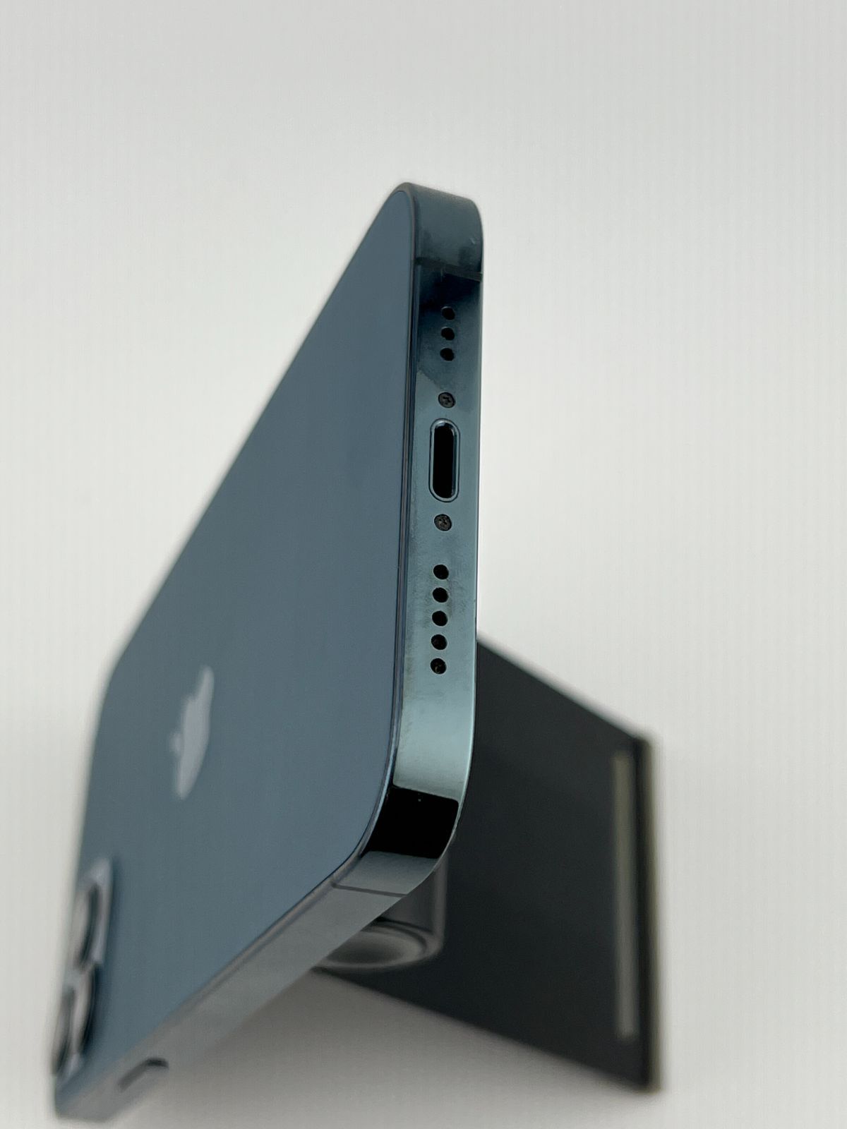 iPhone 12 Pro 256GB パシフィックブルー 中古画面キズ有 - メルカリ