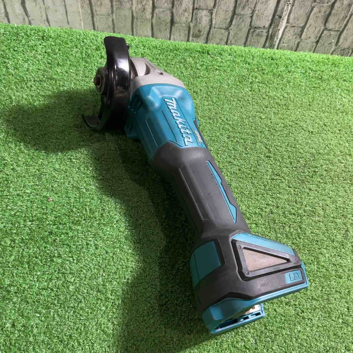 ☆マキタ(makita) 100mmコードレスディスクグラインダー GA404DZ 動作確認済【川口店】