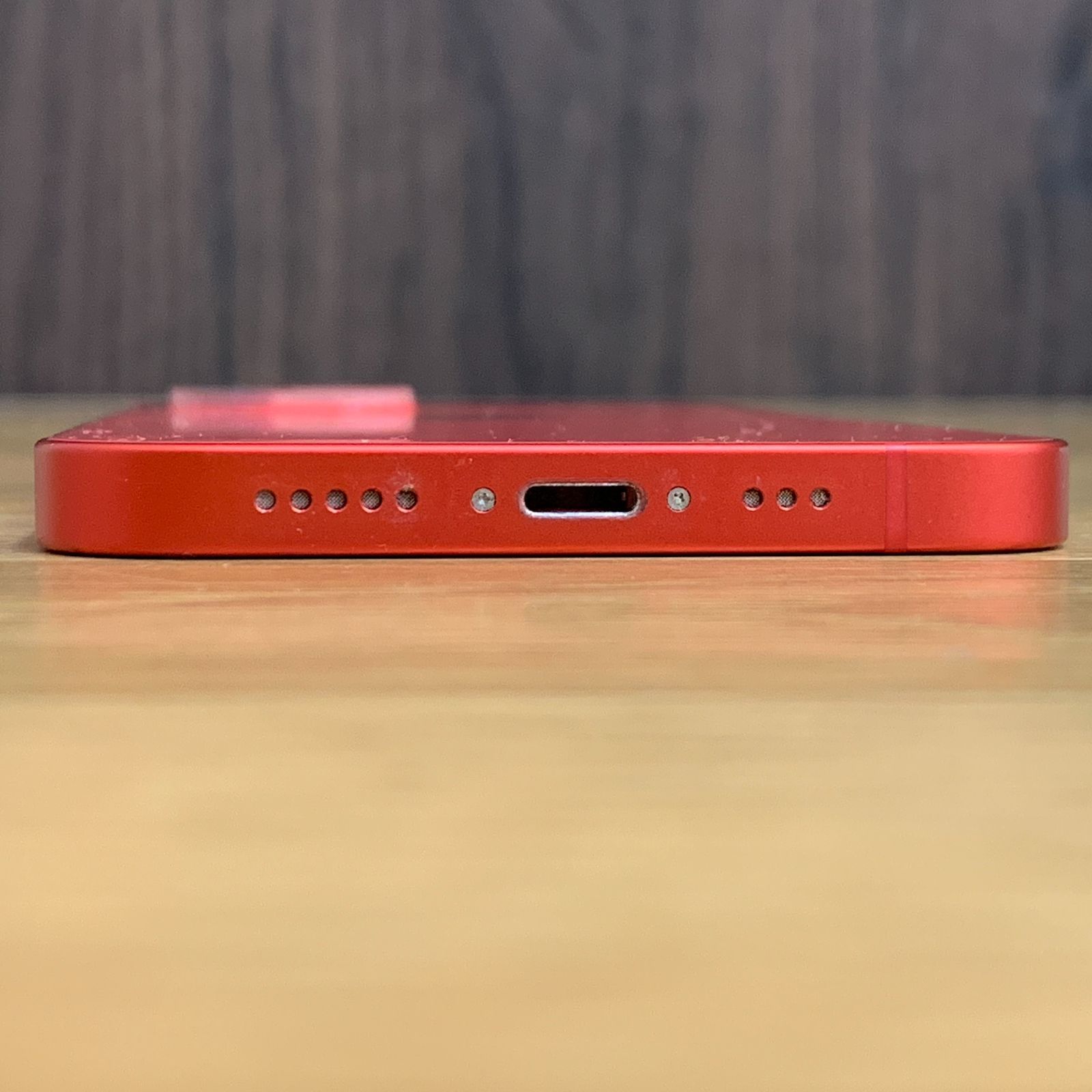 液晶難あり/SIMフリー】iPhone 12 RED 64GB docomo 〇 - メルカリ