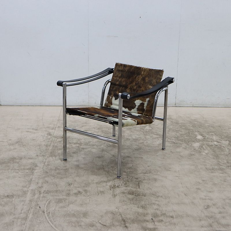 Cassina カッシーナ ルコルビュジェ ハラコ スリングチェア 1脚 Cassina カッシーナ 1 FAUTEUIL DOSSIER BASCULANT スリングチェア LC1
