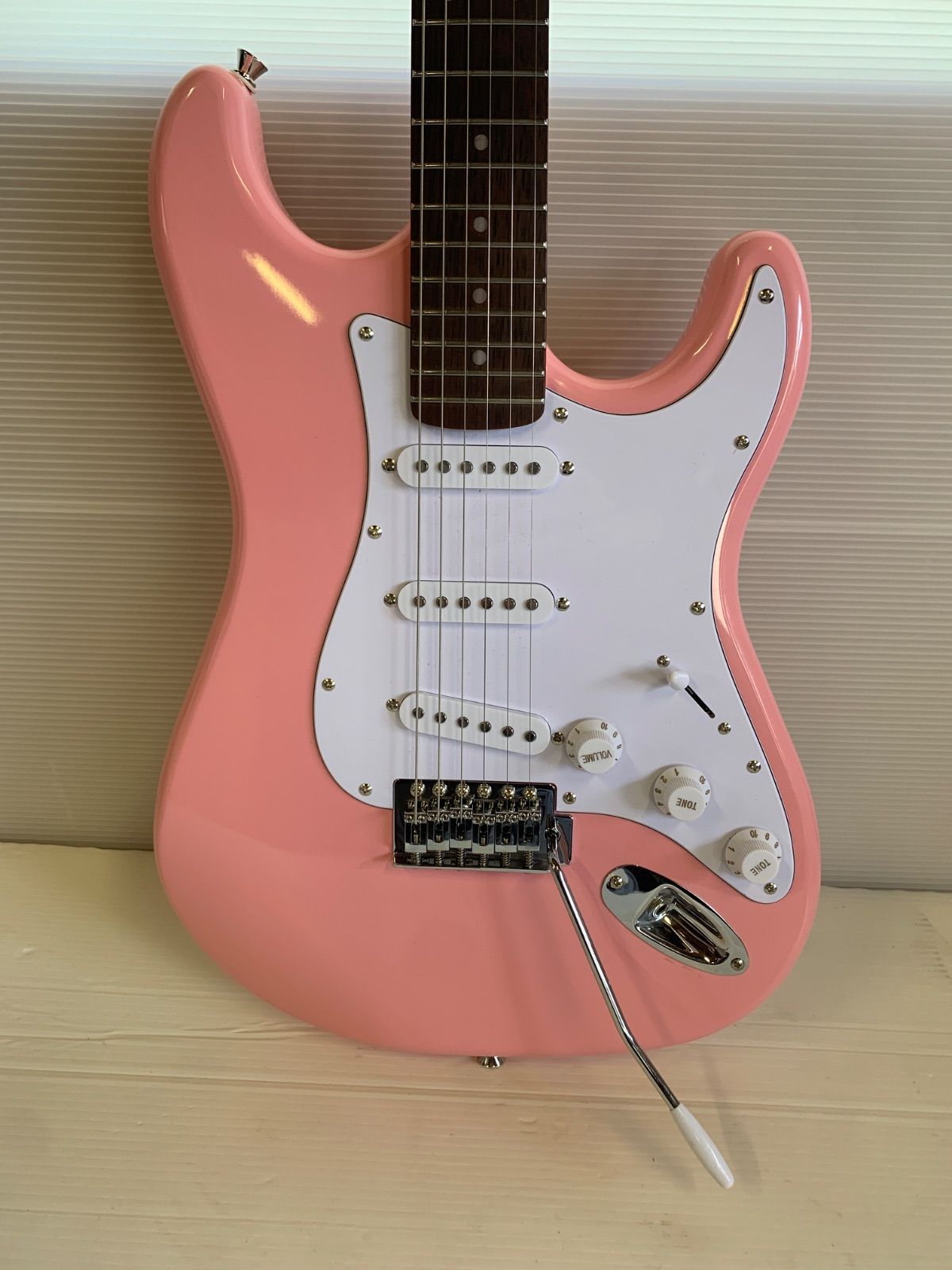 初心者セット】SELDER エレキギター ストラトキャスター ピンク 付属品