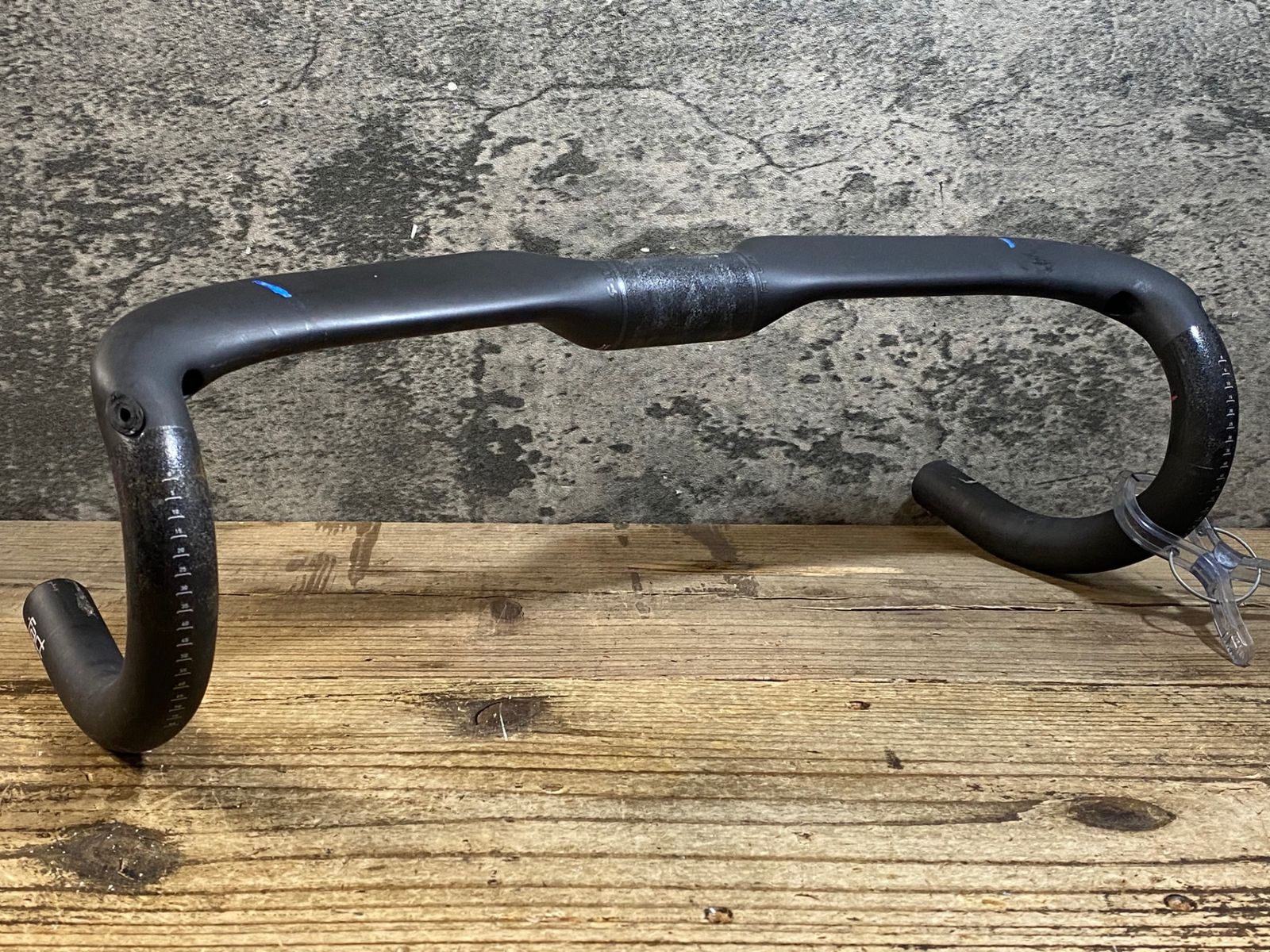 KE849 スペシャライズド SPECIALIZED S-WORKS AEROFLY カーボン ドロップハンドル Φ31.8 ブラケット部C-C 400mm 10,241円