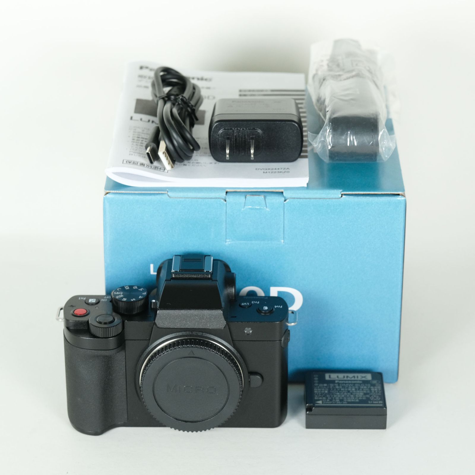 美品 | シャッター数330回] Panasonic LUMIX DC-G100D ボディ
