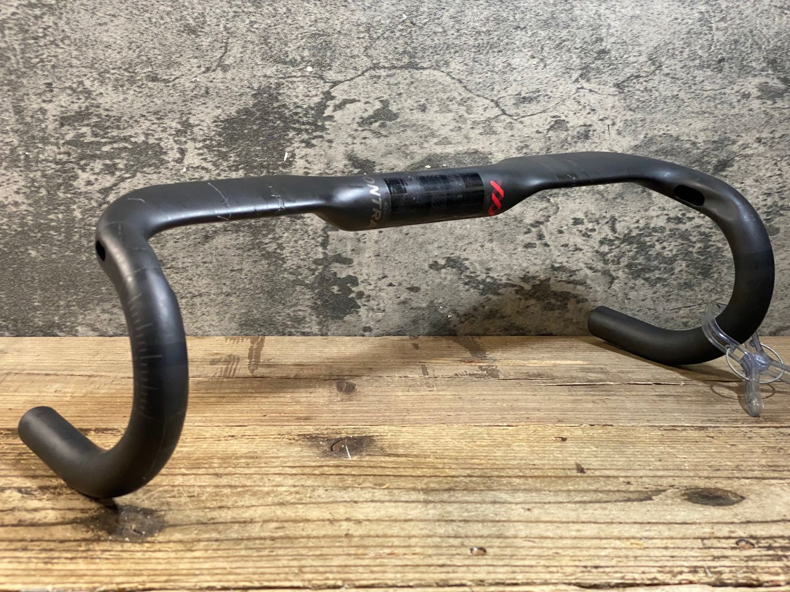 KJ606 ボントレガー BONTRAGER XXX VR-CF カーボンドロップハンドル 40cm WIDE Φ31.8