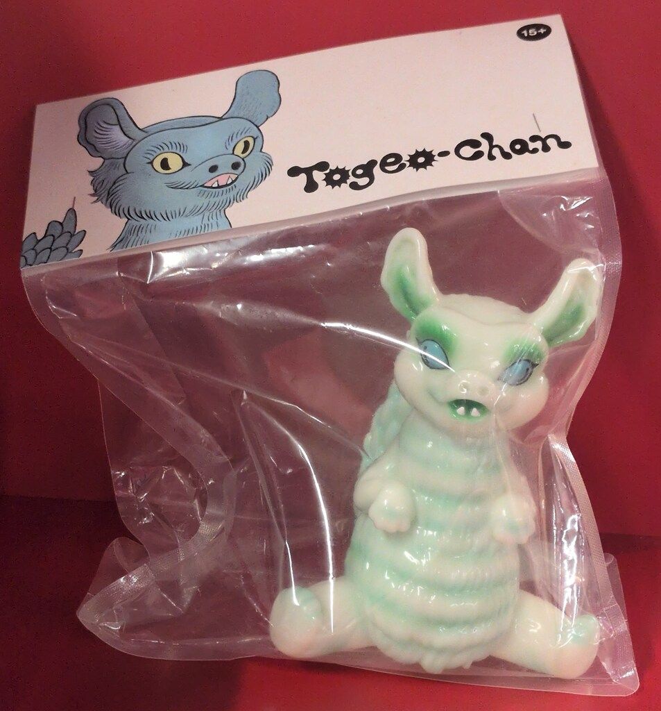 UNBOX INDUSTRIES 石黒亜矢子 Togeo-Chan 墓場の画廊Ver.