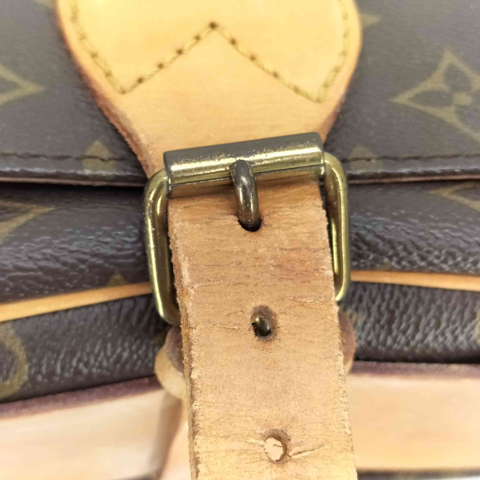 ルイヴィトン LOUIS VUITTON ショルダーバッグ カルトシエール SL8907