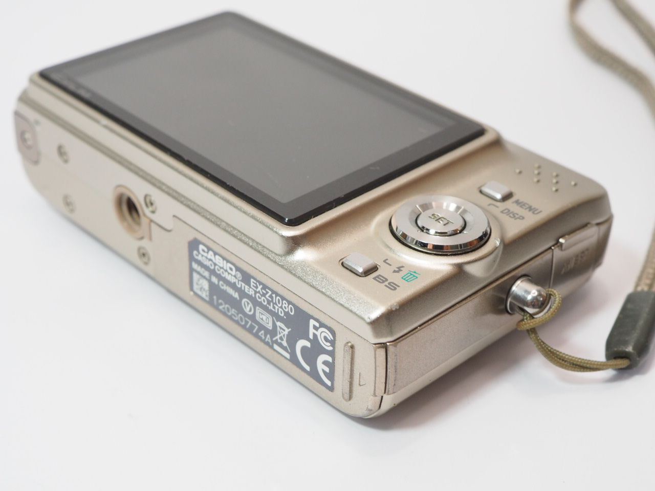 CASIO カメラ　EX-Z1080 充電器　ゴールド　コンデジ　動作品 送料無料 Casio EXILIM Z1080 充電器付き コンパクト デジタルカメラ