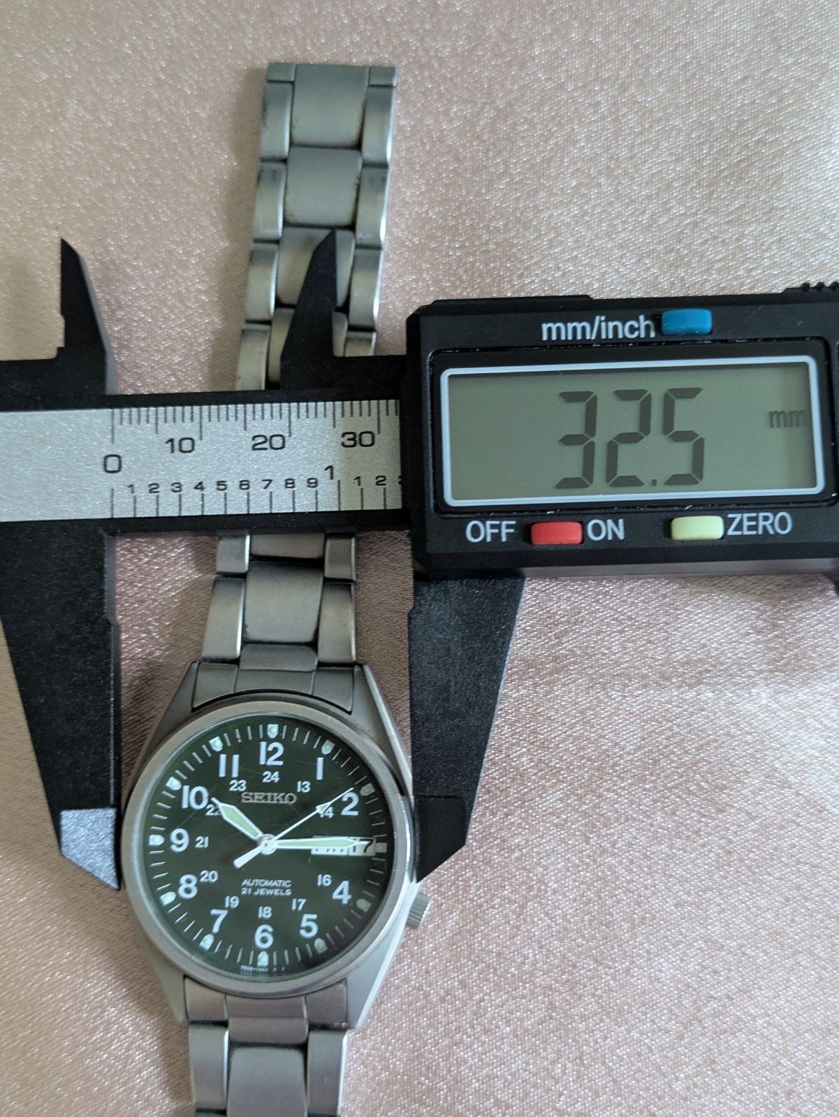 SEIKO セイコー 自動巻き 腕時計 7S26-3060 デイデイト カーキグリーン