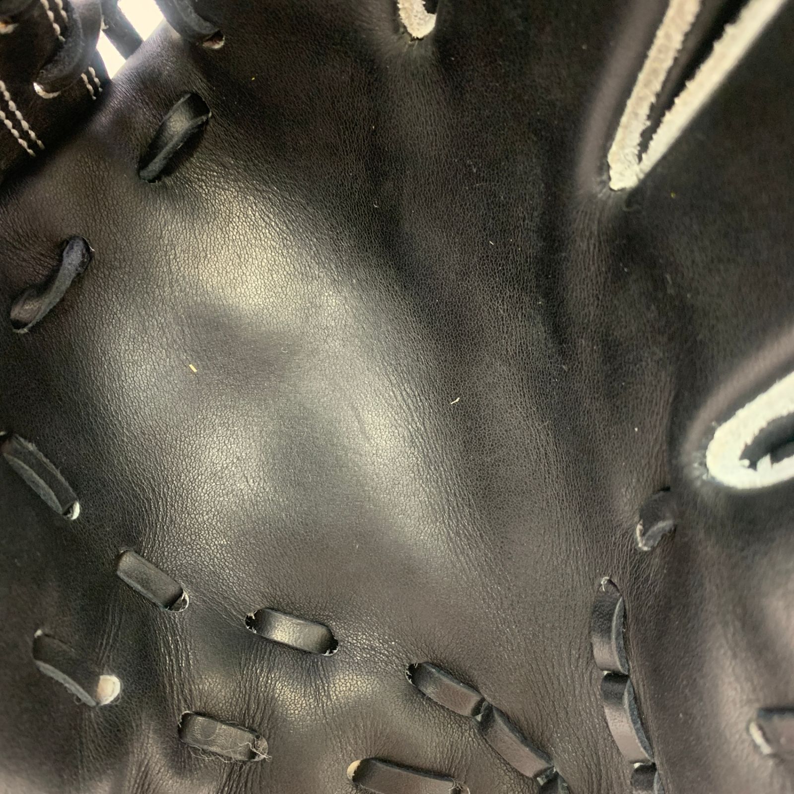 アンダーアーマー Under Armour UA 1300671 硬式 大人 一般 外野手用