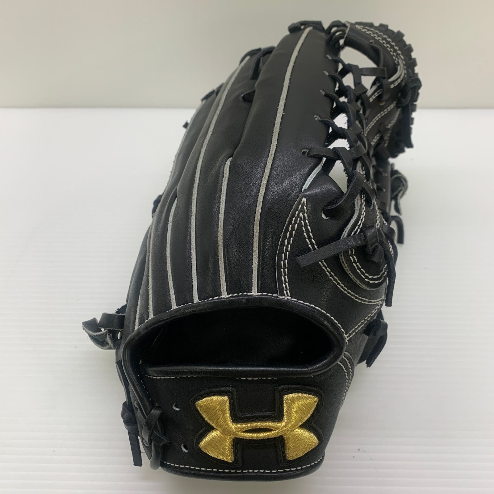 UNDER ARMOUR　アンダーアーマー硬式　外野手　1300671 アンダーアーマー Under Armour UA 1300671 硬式 大人 一般 外野手用
