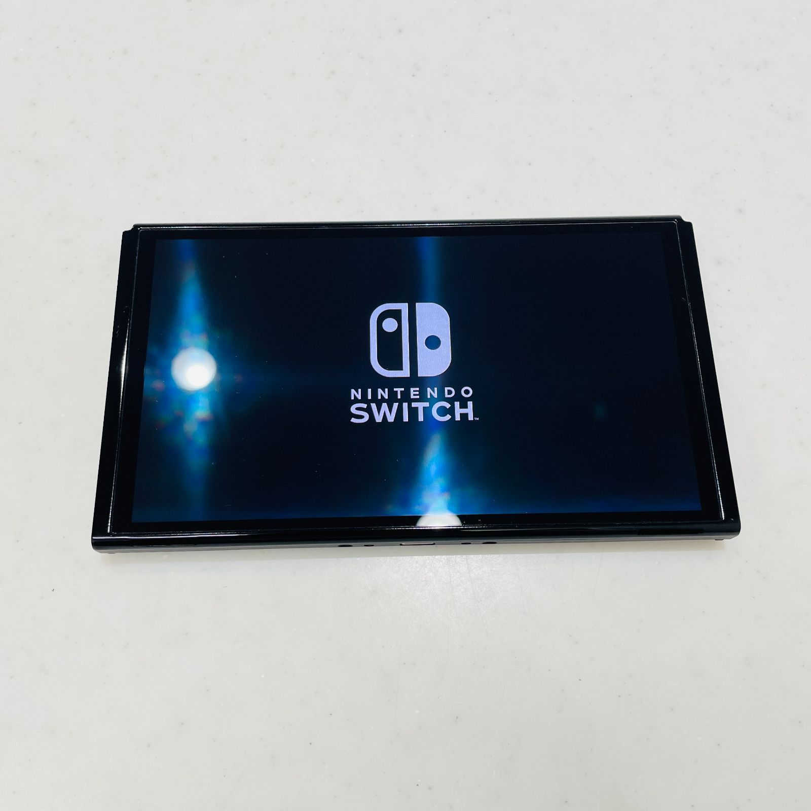 美品 完品 Nintendo Switch 有機EL ホワイト 本体セット 2022年製 液晶