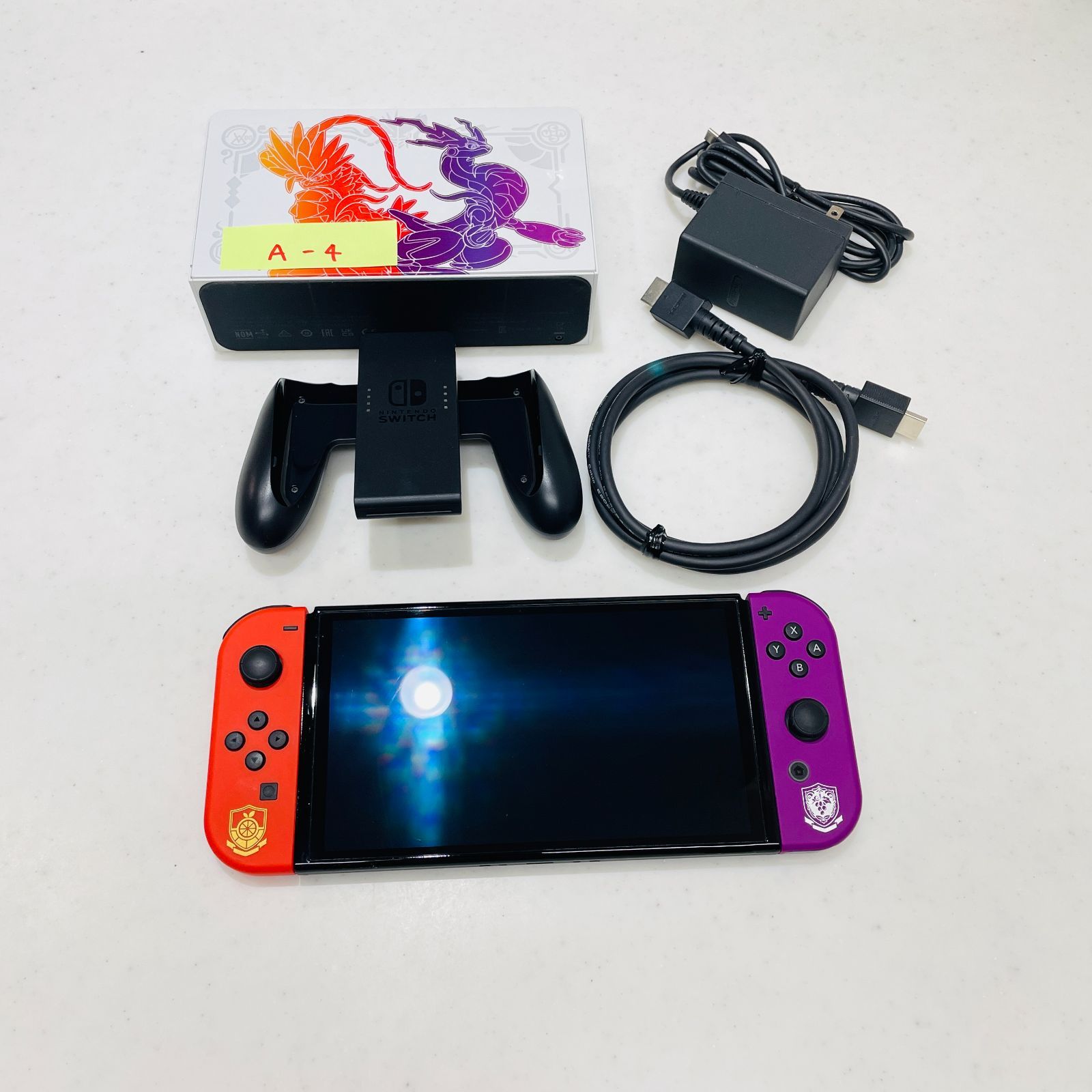 美品 Nintendo Switch 有機EL スカーレット・バイオレットエディション