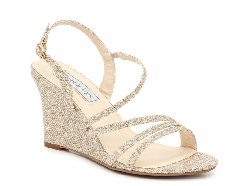 ベンジャミンウォーク レディース シューズ サンダル Touch Ups by Benjamin Walk Phyllis Wedge Sandal Rose Gold Metallic ゴールド