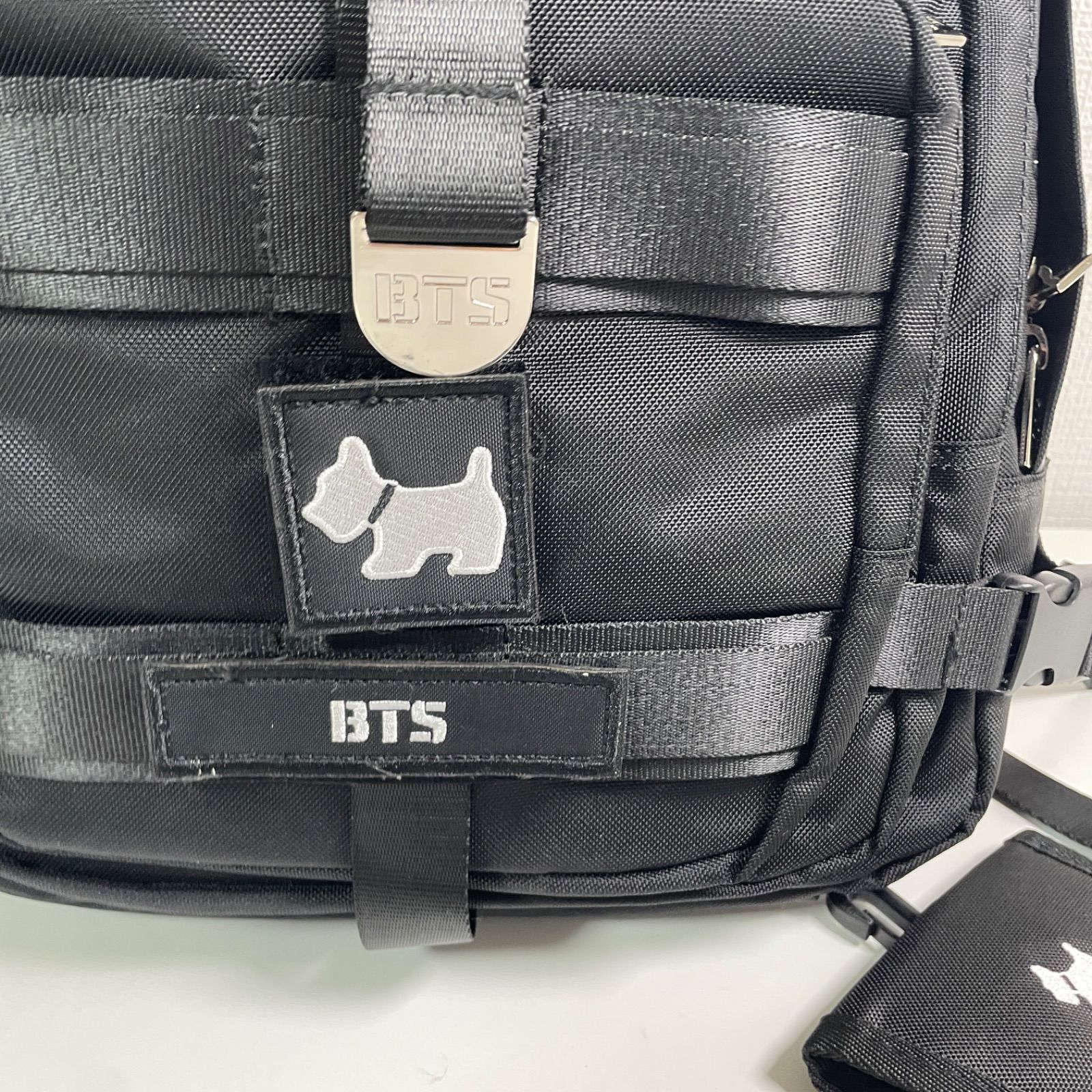 BTS × AGATHA コラボ バックパック リュック ブラック 美品 - メルカリ