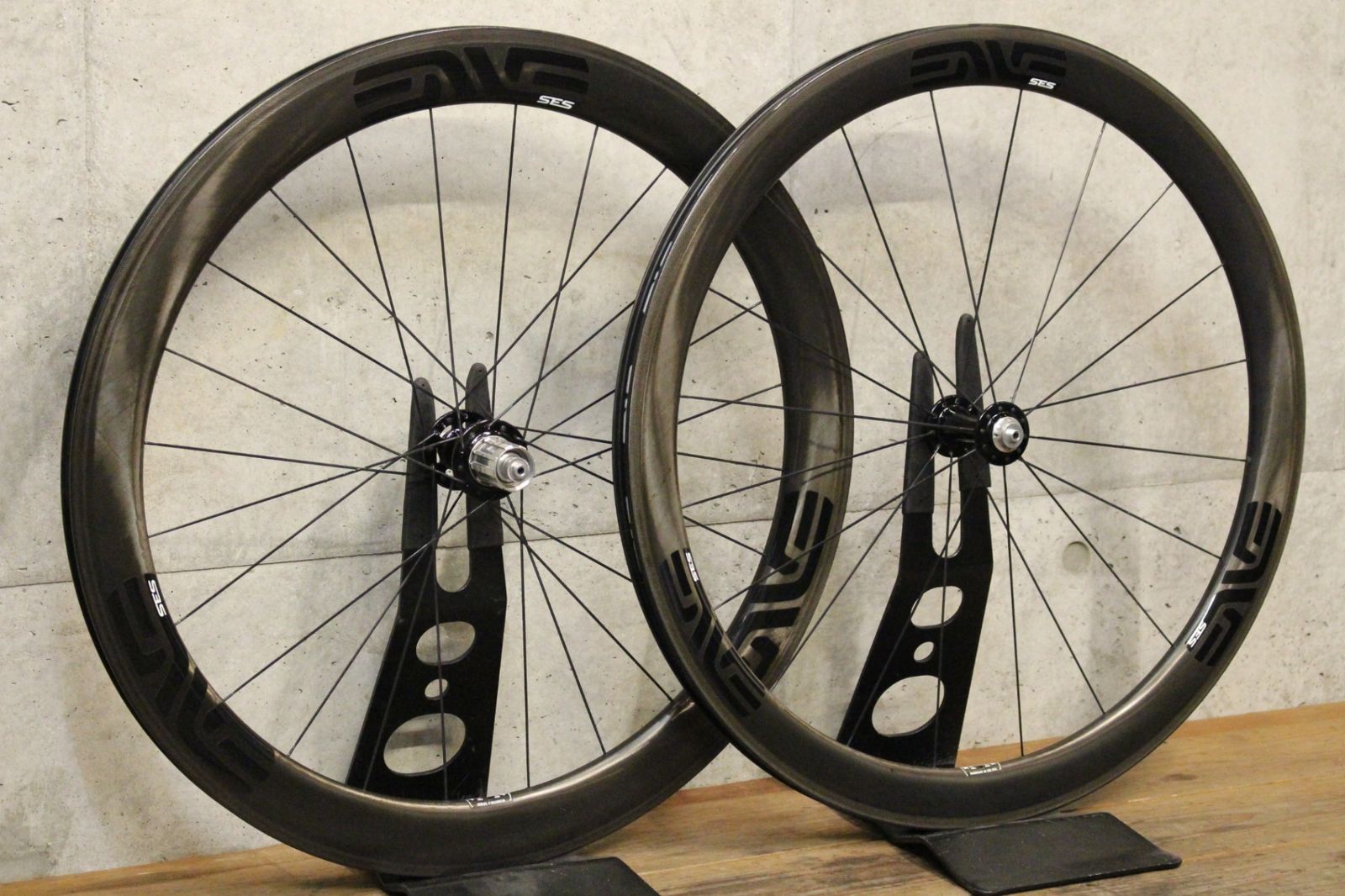 エンヴィ ENVE SES4.5 カーボン クリンチャー ホイールセット シマノ11