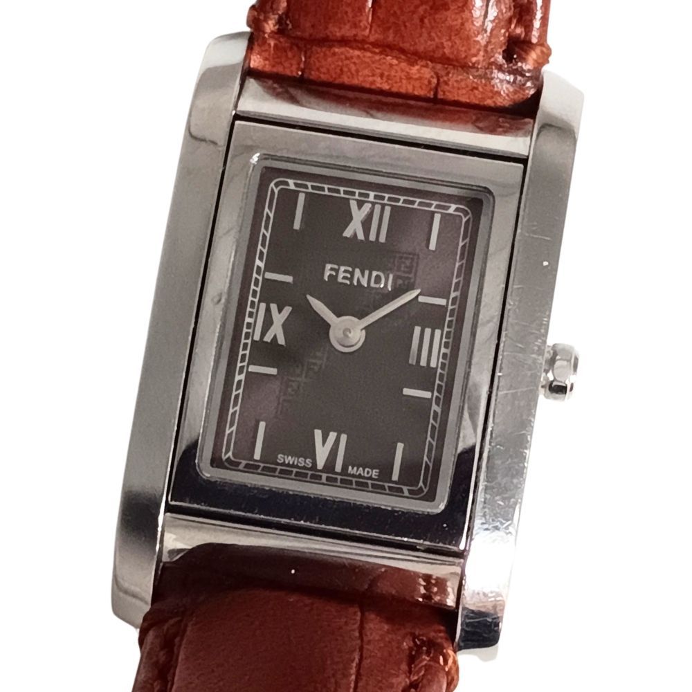 FENDI フェンディ 7600L ズッカ柄 リバーシブル クォーツ レディース