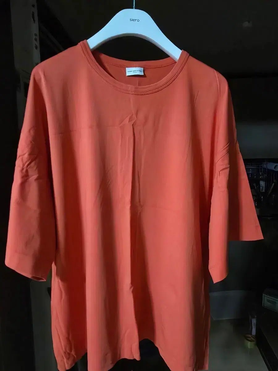 ドリス・ヴァン・ノッテン オレンジ 半袖Tシャツ