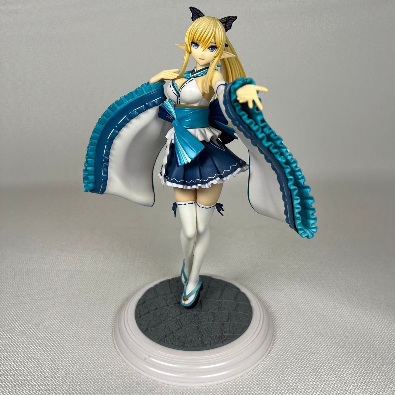 コトブキヤ 1/8 シャイニング・レゾナンス キリカ・トワ・アルマ