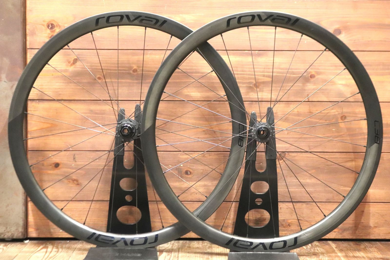 ロヴァール ROVAL C38 カーボン チューブレス ホイールセット スラム