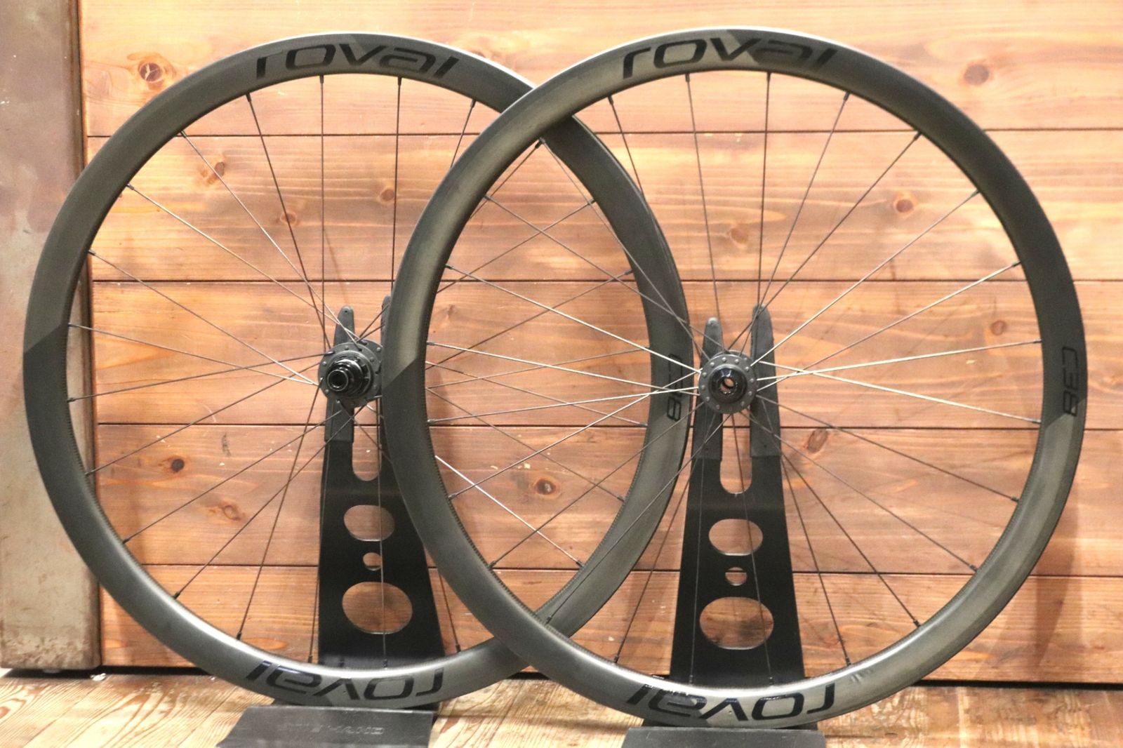 ロヴァール ROVAL C38 カーボン チューブレス ホイールセット スラム