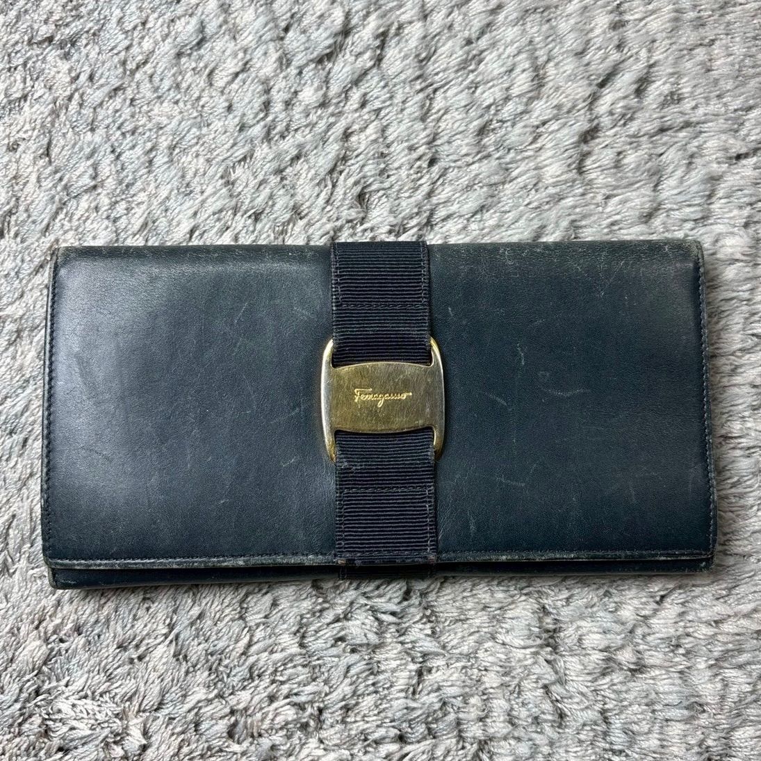 状態考慮※Salvatore Ferragamo フェラガモ 長財布 ヴァラリボン レザー