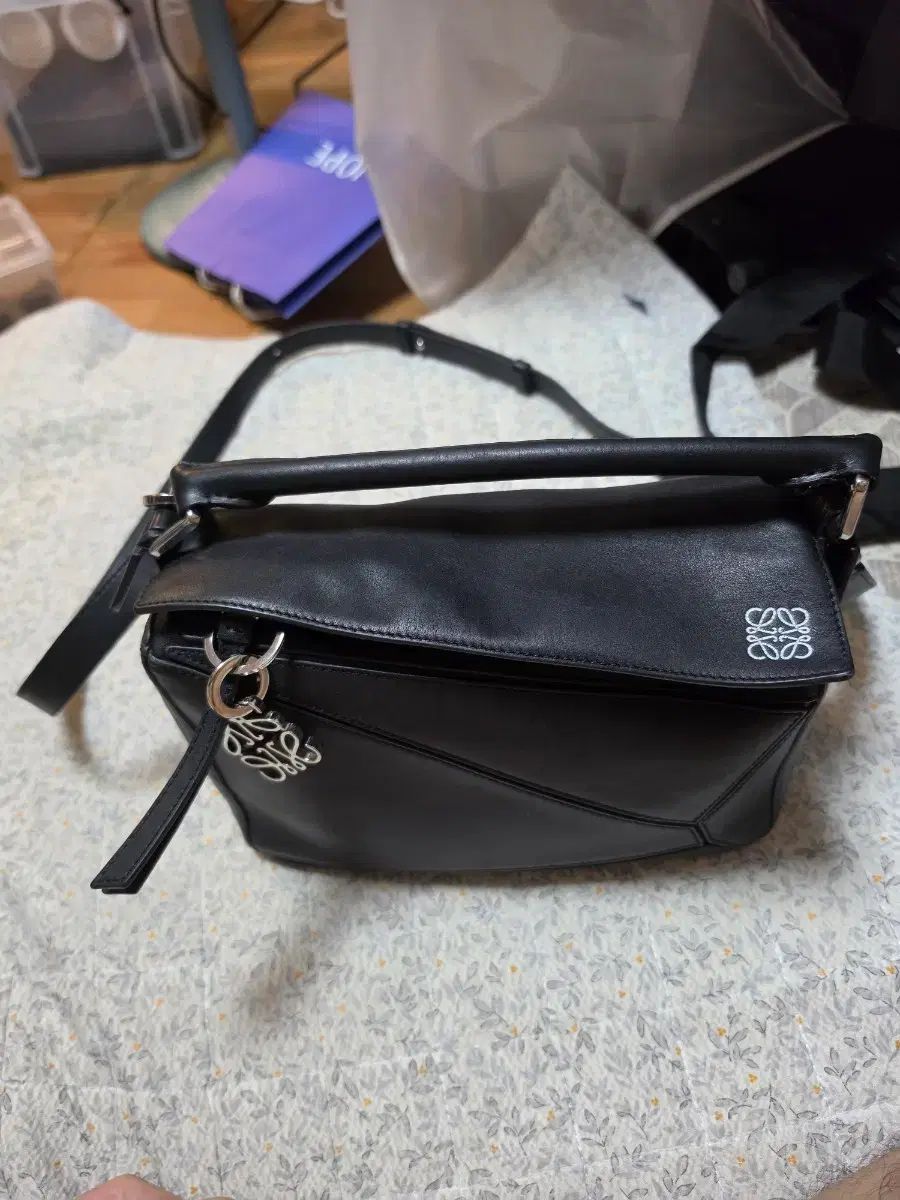 LOEWE ロエベ パズルバッグ スモール 出品