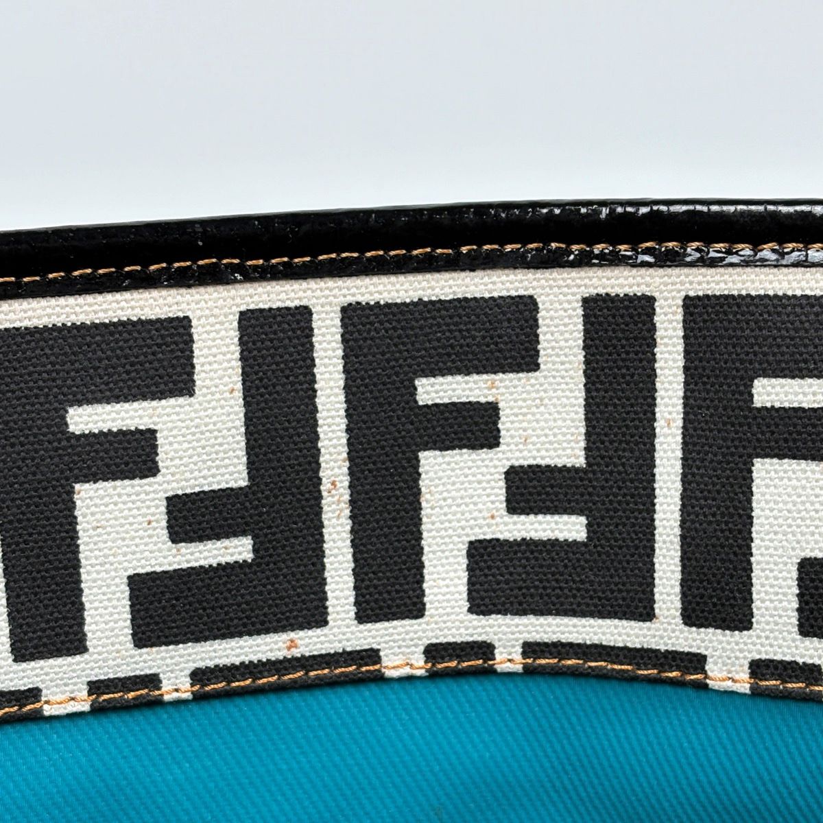 フェンディ FENDI ズッカ柄 トートバッグ キャンバス ブラック