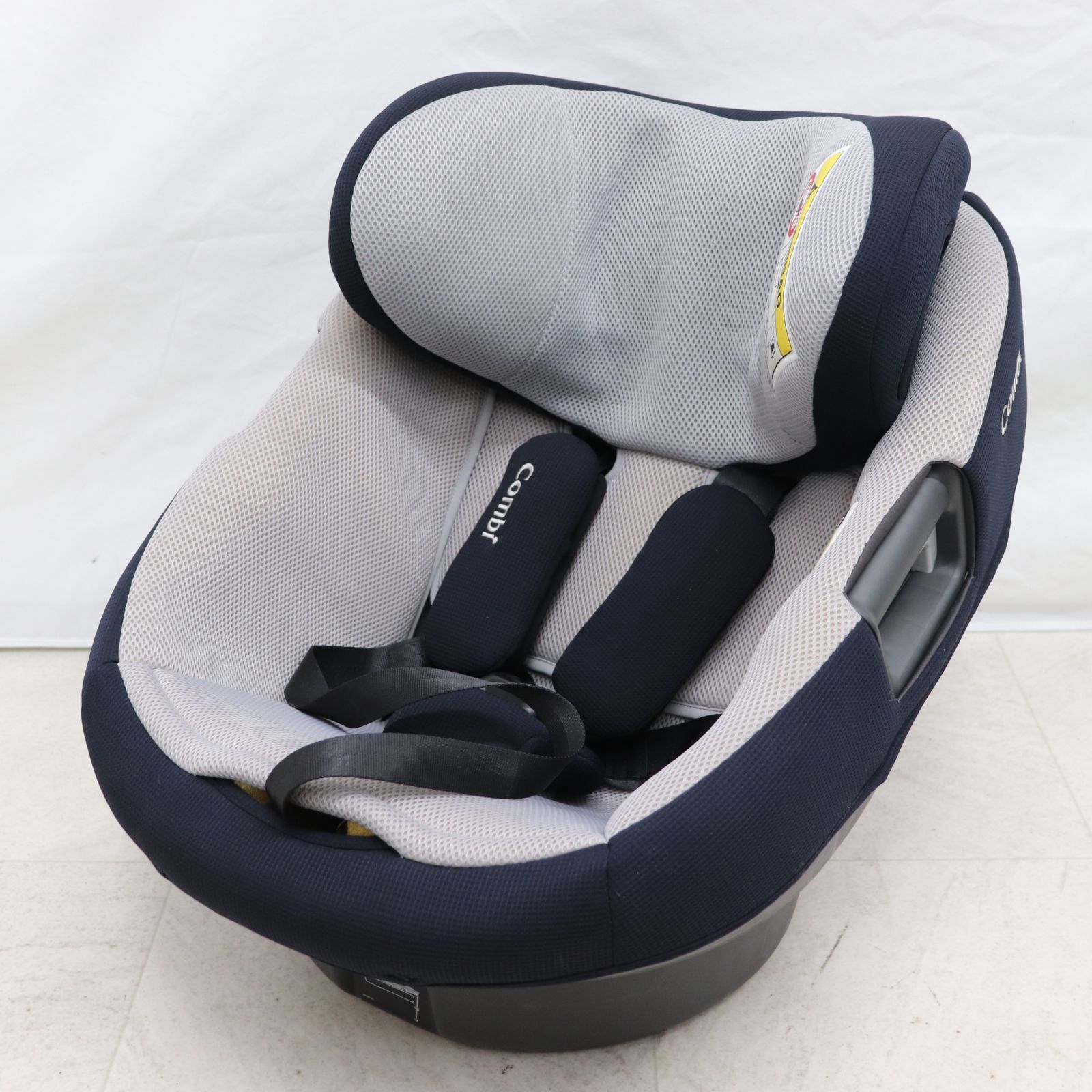 美品】Combi コンビ THE S ザ エス ZC-690 ISOFIX チャイルドシート