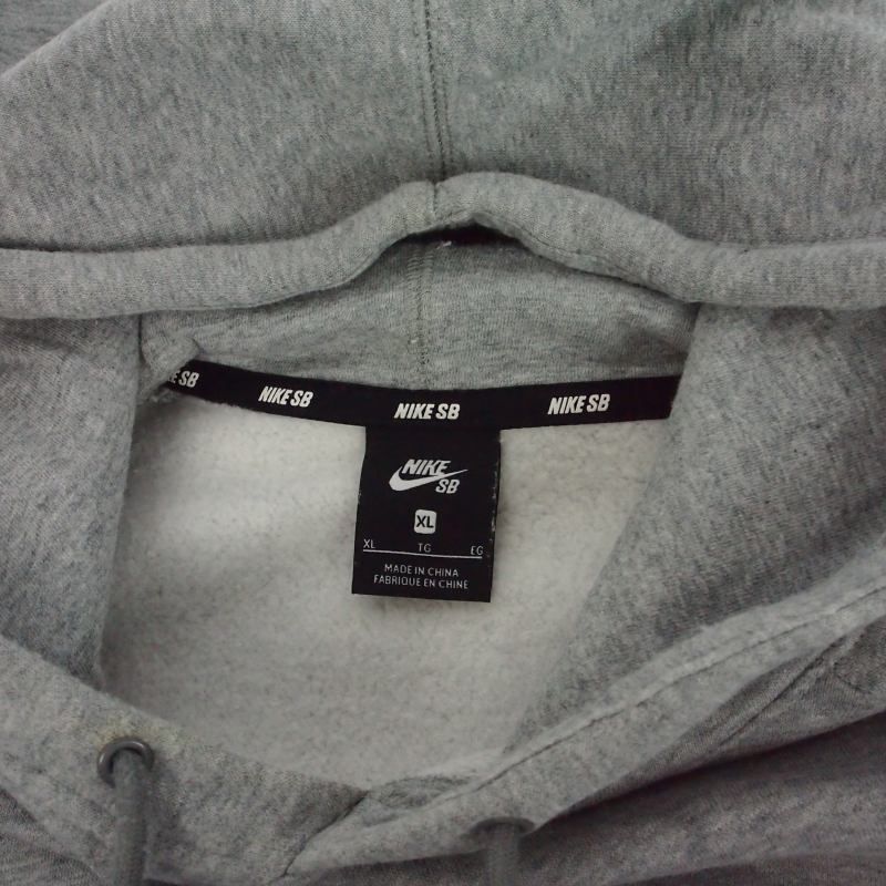 NIKE - ナイキ SB ベアブリック パーカー Lの通販 by miki