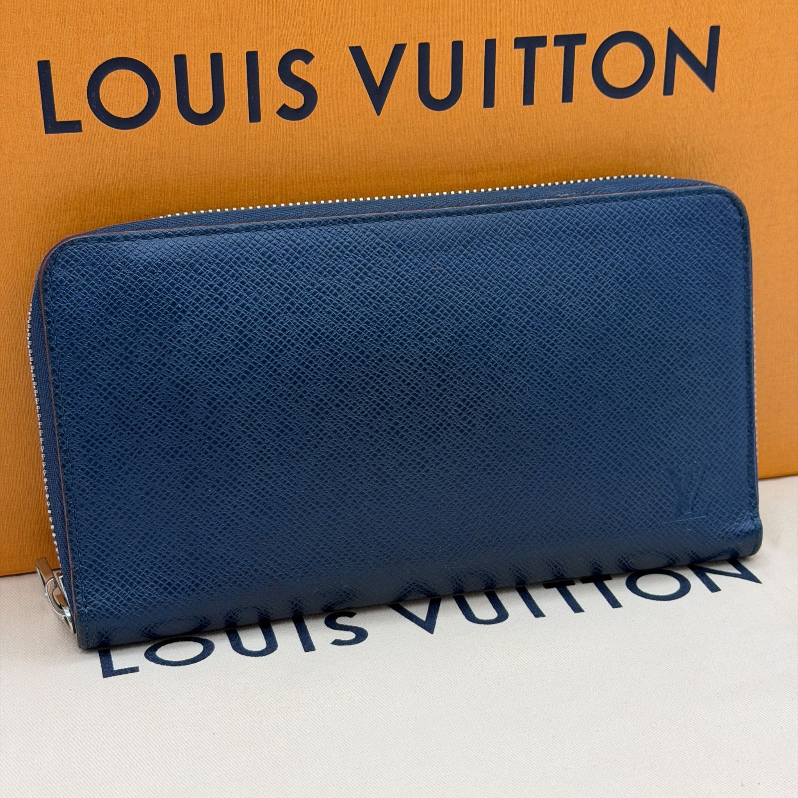 K*S様 LOUIS VUITTON ルイヴィトン タイガ ジッピー・オーガナイ LOUIS VUITTON タイガ ジッピーオーガナイザー ネイビー - メルカリ