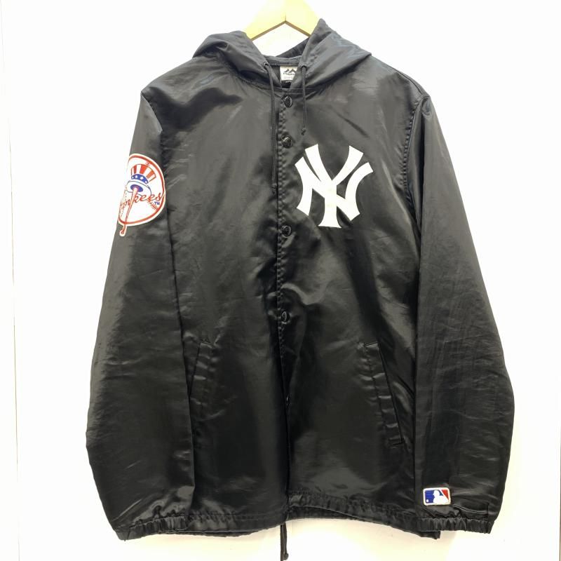 【中古】Majestic ヤンキース フードコーチジャケット M ブラック マジェスティック[92][240092338640] 中古】Majestic ヤンキース フードコーチジャケット M ブラック