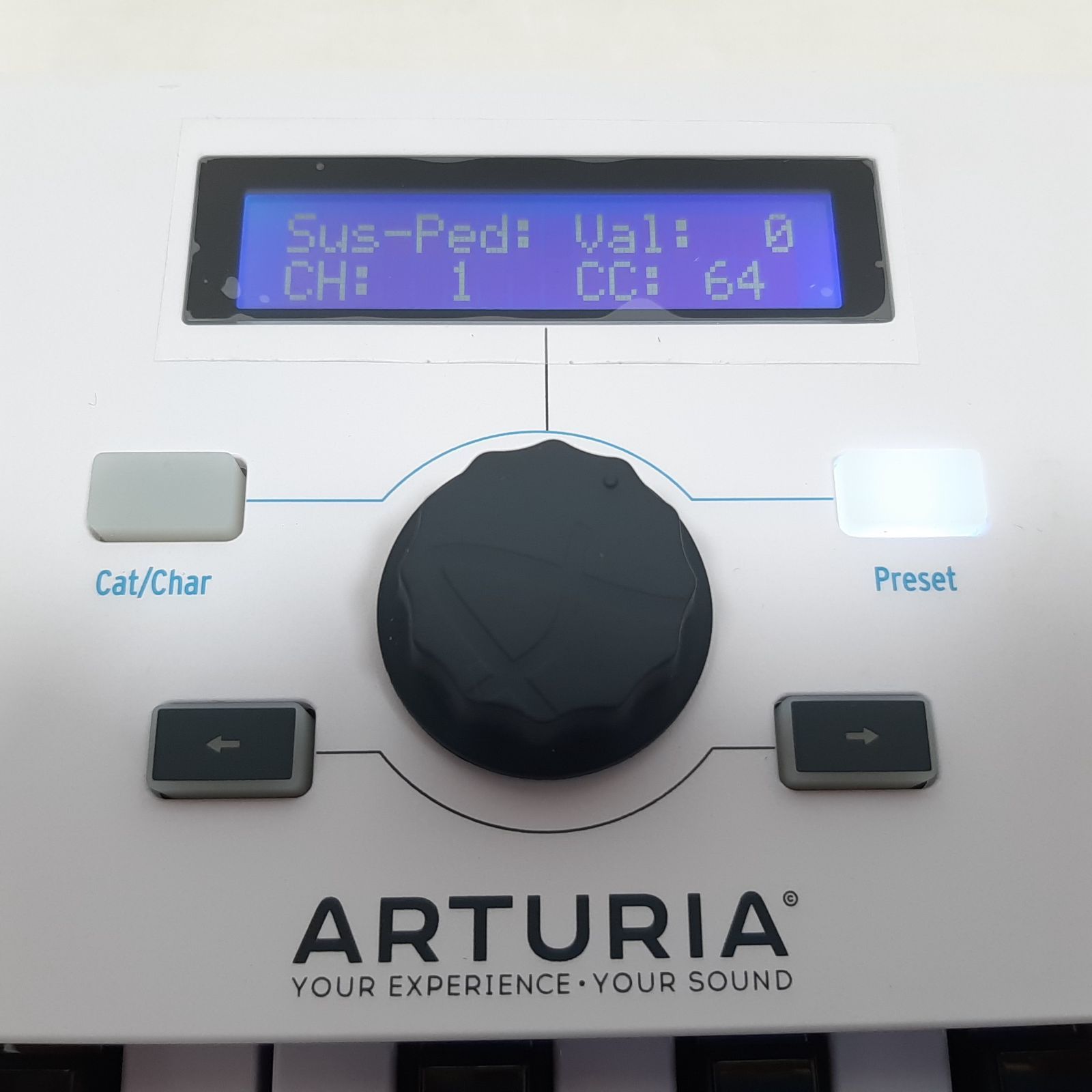 Arturia KeyLab Essential 61 MIDIキーボード コントローラー 動作確認