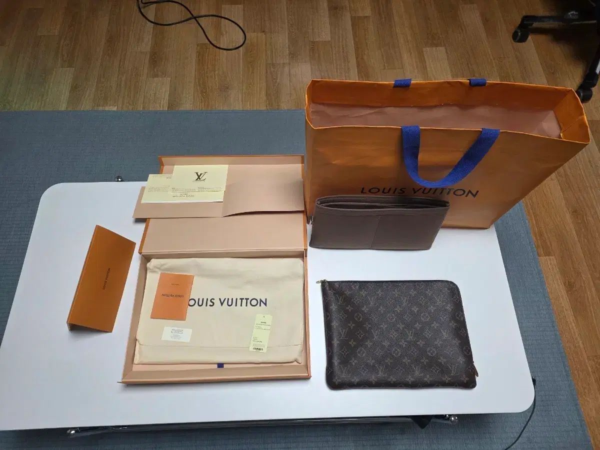 Louis Vuitton ルイヴィトン ボワヤージュ mm